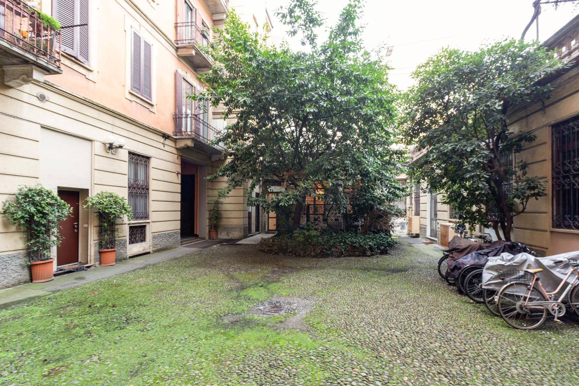 Sant'Agostino - Charming Retreat 210M From M2 Apartment Milan Exterior photo
